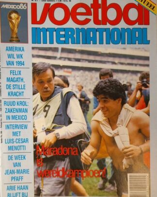 Voetbal International magazine cover uit 1986 met Maradona.