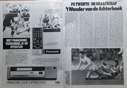 Voetbal International jaargang 18 - 1983 - nummer 42 - Afbeelding 3