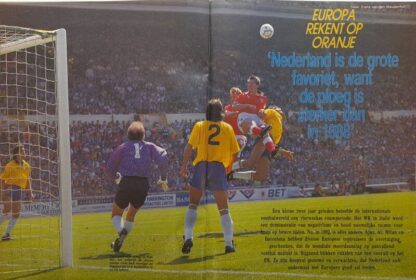 Voetbal International jaargang 27 - 1992 - nummer 24 - Afbeelding 3