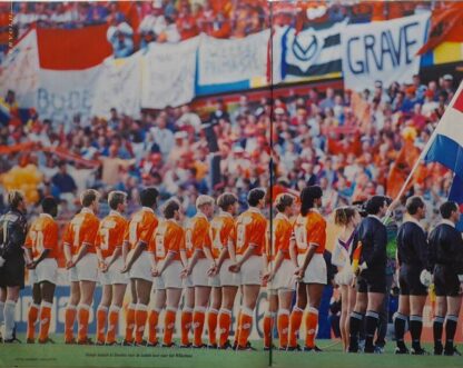 Voetbal International jaargang 27 - 1992 - nummer 26 - Afbeelding 8