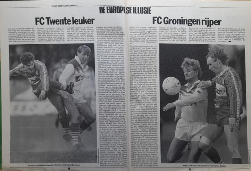 Spelers van FC Twente en FC Groningen in actie tijdens een voetbalwedstrijd.