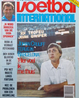 Voetbal International magazine met Johan Cruijff op de cover.