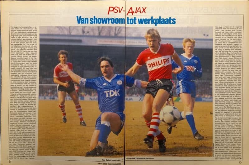 Voetbalwedstrijd tussen PSV en Ajax in 1986, actie op het veld.