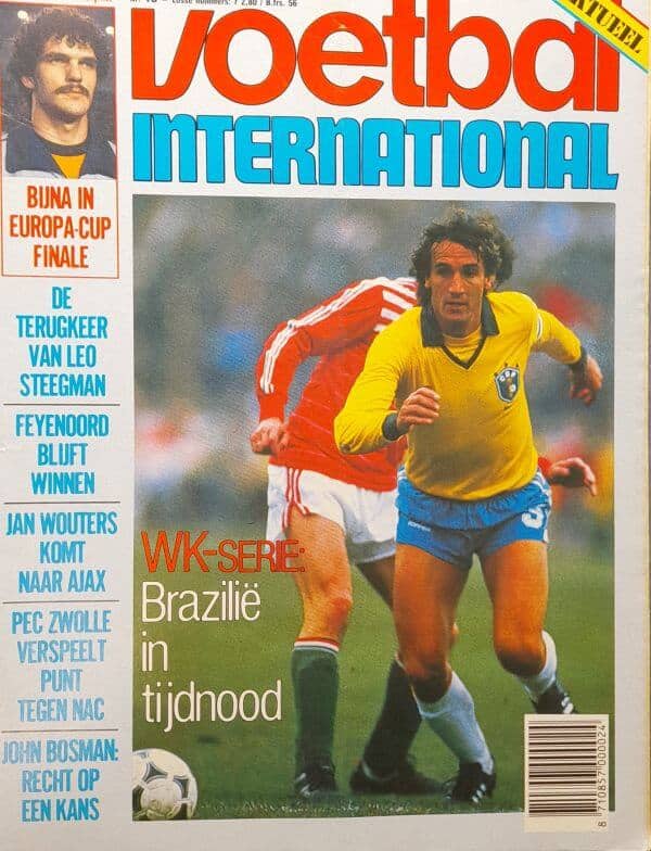 Voetbal International magazine cover met Braziliaanse speler in gele trui.