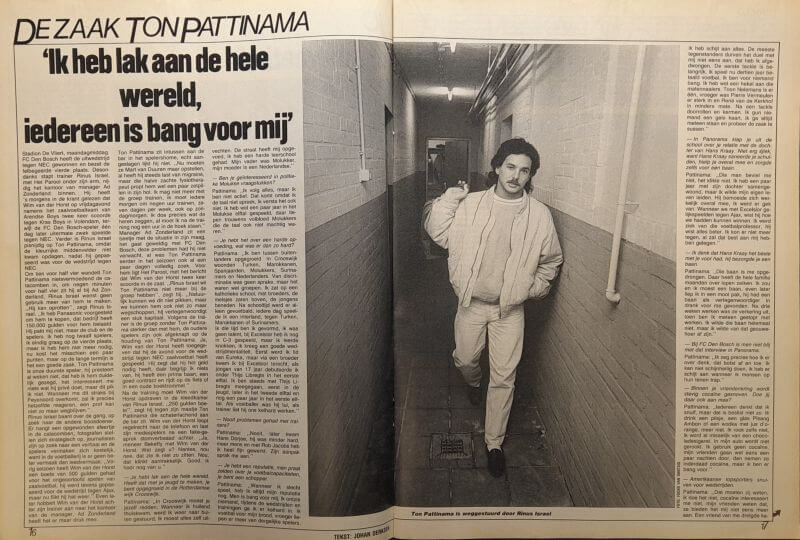 Portret van Tan Pattinama in een gang, gekleed in sportkleding.
